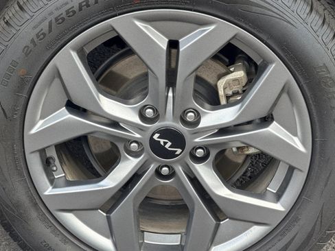 Certified 2024 Kia Seltos LX AWD/4WD image 25