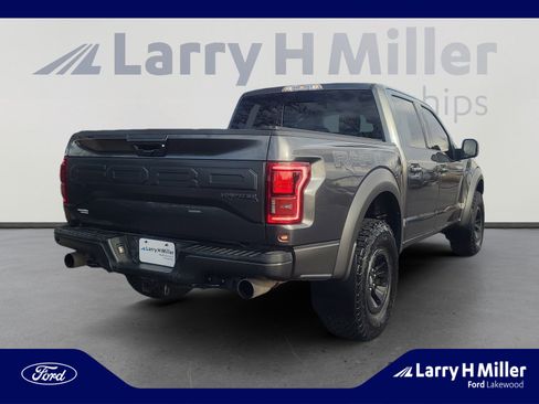 Used 2018 Ford F150 Raptor w/ Equipment Group 802A Luxury image 5