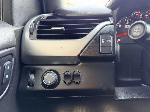 Used 2015 Chevrolet Tahoe Police 4x2 4dr SUV w/ Remote Keyless Entry Package image 25