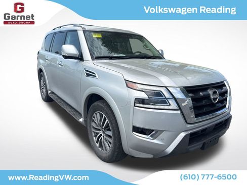 Used 2023 Nissan Armada SL w/ Captain's Chairs Package AWD/4WD image 8