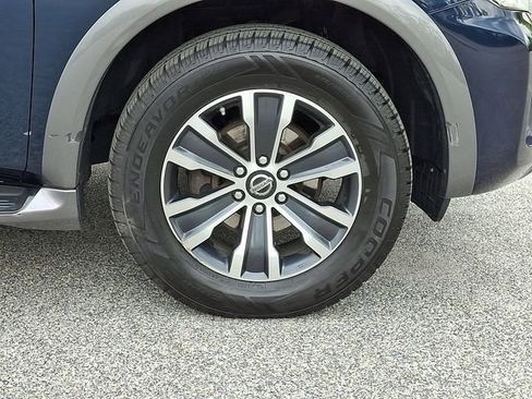 Used 2020 Nissan Armada SL w/ Premium Package AWD/4WD image 11