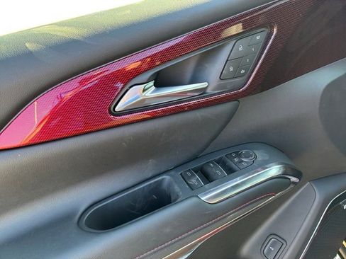 New 2026 Chevrolet Traverse RS image 12