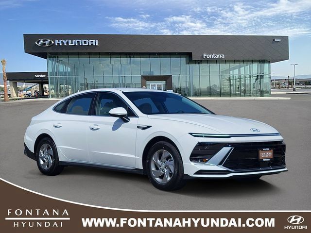 New 2026 Hyundai Sonata SE FWD image 1