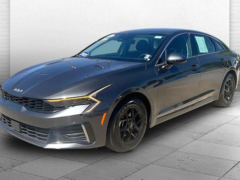 Used 2025 Kia K5 LXS FWD image 3