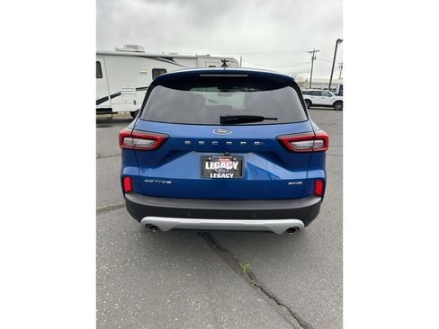 Used 2023 Ford Escape Active image 4