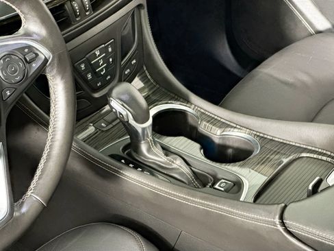 Used 2017 Buick Envision Essence image 34