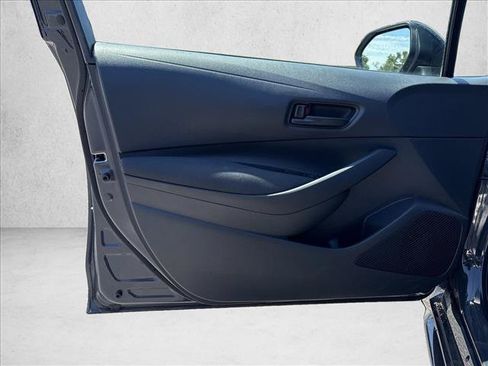 Used 2026 Toyota Corolla LE FWD image 11