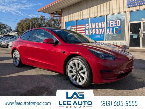 Used 2022 Tesla Model 3 Standard Range image 1