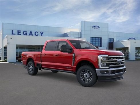 New 2026 Ford F250 Lariat w/ FX4 Off-Road Package AWD/4WD image 7