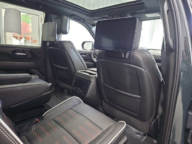 Used 2026 GMC Yukon AT4 Ultimate w/ LPO, Floor Liner Package AWD/4WD image 32