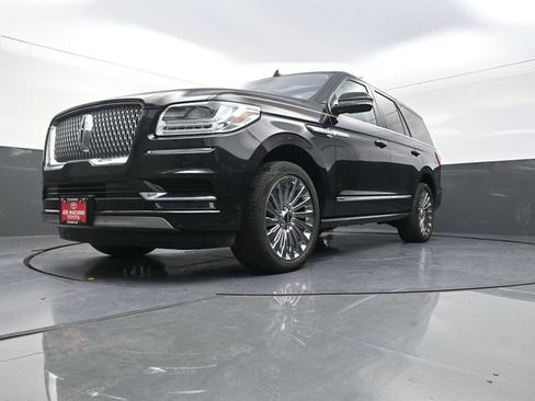 Used 2020 Lincoln Navigator Reserve w/ Luxury Package AWD/4WD image 34