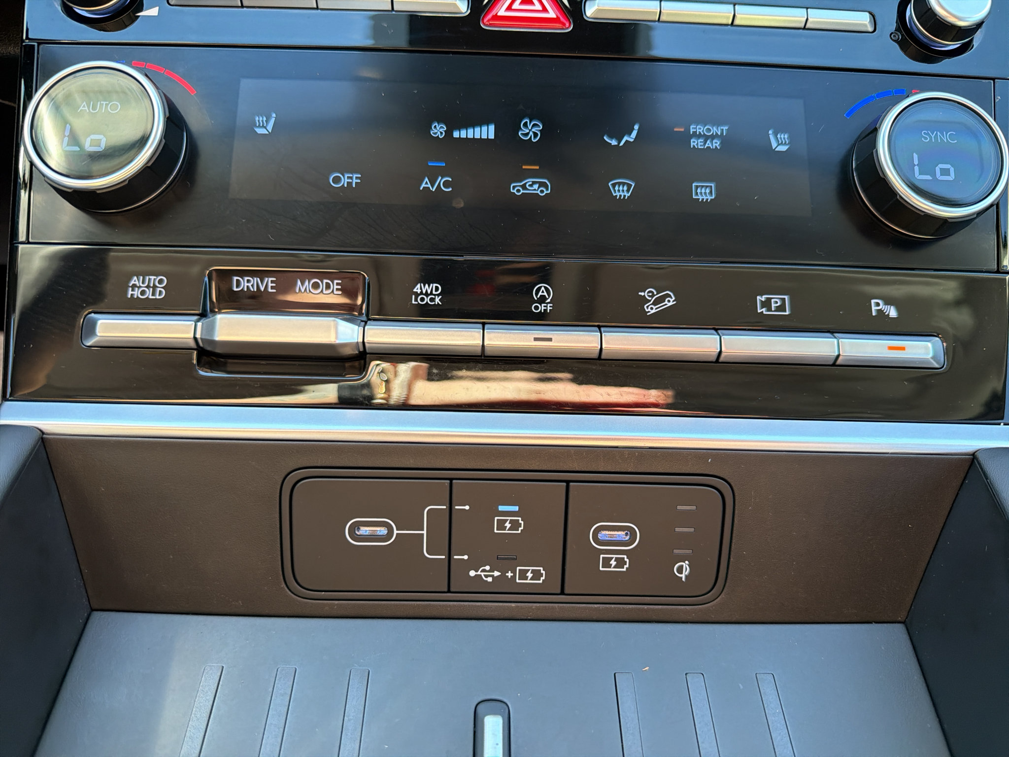 Certified 2024 Hyundai Santa Fe XRT AWD/4WD image 19