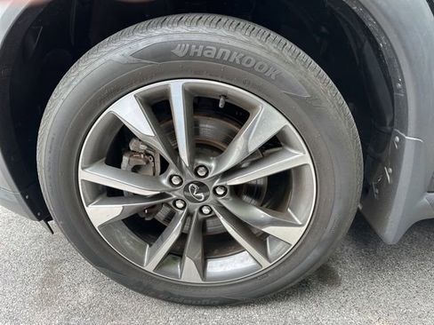 Used 2023 INFINITI QX60 Luxe w/ Vision Package AWD/4WD image 4