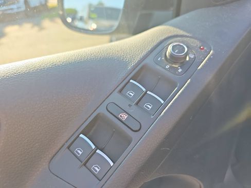 Used 2016 Volkswagen Tiguan SEL AWD/4WD image 20