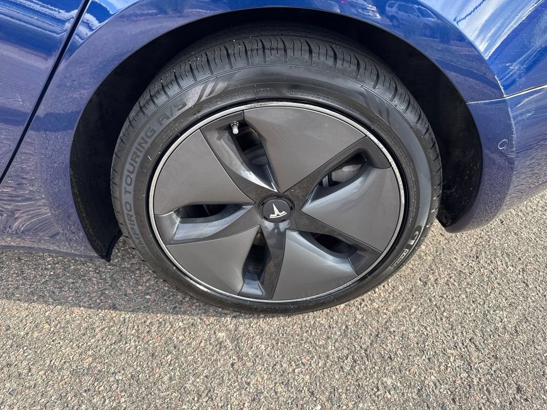 Used 2018 Tesla Model 3 Long Range AWD/4WD image 19