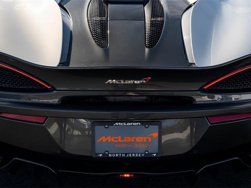 Used 2018 McLaren 570S Spider image 42