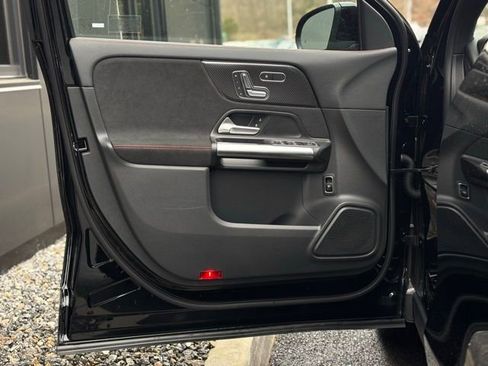 Used 2026 Mercedes-Benz GLA 250 4MATIC image 19