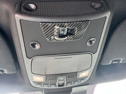 Used 2019 Ford F150 Lariat w/ Equipment Group 502A Luxury AWD/4WD image 23