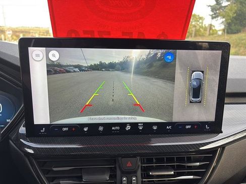 Certified 2023 Ford Escape ST-Line Elite w/ Premium Technology Package image 23