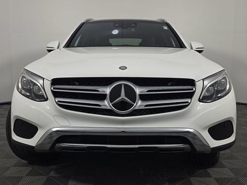 Used 2017 Mercedes-Benz GLC 300 4MATIC image 10
