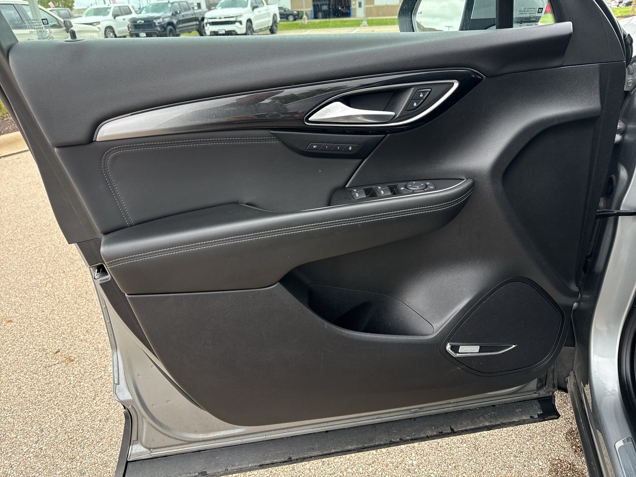 Used 2024 Buick Envision Preferred AWD/4WD image 9