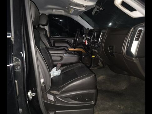 Used 2018 Chevrolet Silverado 1500 LTZ AWD/4WD image 27