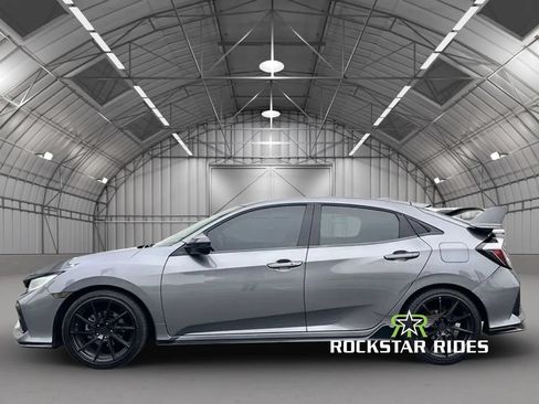 Used 2018 Honda Civic Sport Touring image 9
