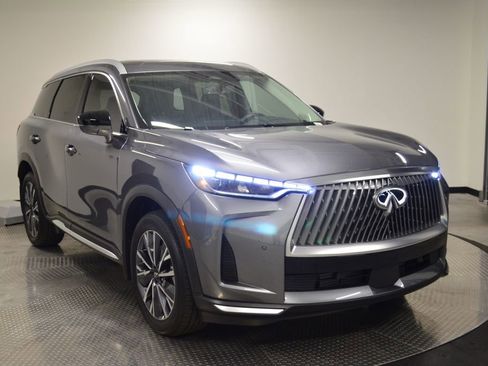 Certified 2026 INFINITI QX60 Luxe w/ Cargo Package AWD/4WD image 9