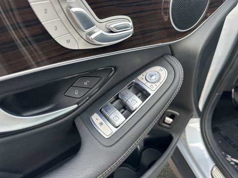 Used 2022 Mercedes-Benz GLC 300 image 15