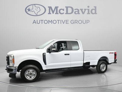 Used 2023 Ford F250 XL w/ 360-Degree Camera Package AWD/4WD image 5