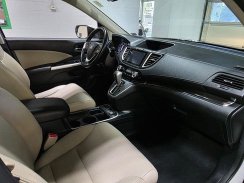 Used 2016 Honda CR-V Touring image 26