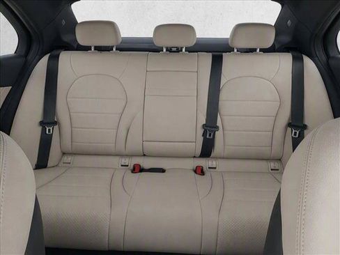 Used 2019 Mercedes-Benz C 300 Sedan image 28
