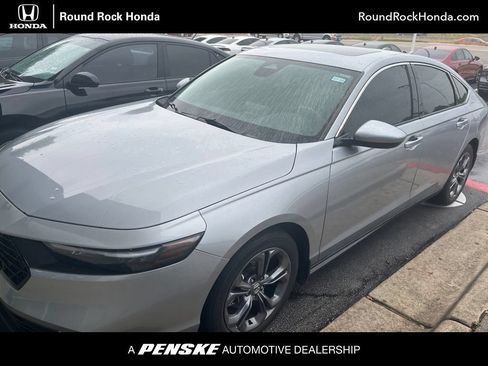 Used 2023 Honda Accord EX image 1