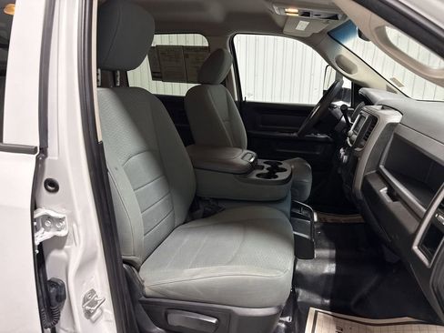 Used 2018 RAM 4500 Tradesman w/ Chrome Appearance Group AWD/4WD image 29