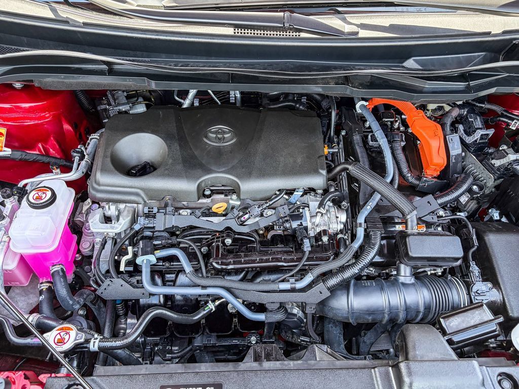 Used 2025 Toyota Sienna Platinum AWD/4WD image 55