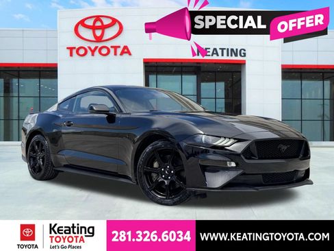 Used 2020 Ford Mustang GT Premium w/ Black Accent Package RWD image 1
