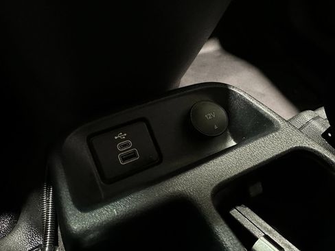 Used 2022 Ford Transit Connect XL FWD image 24