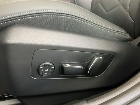 New 2026 BMW 530i xDrive w/ M Sport Package image 20