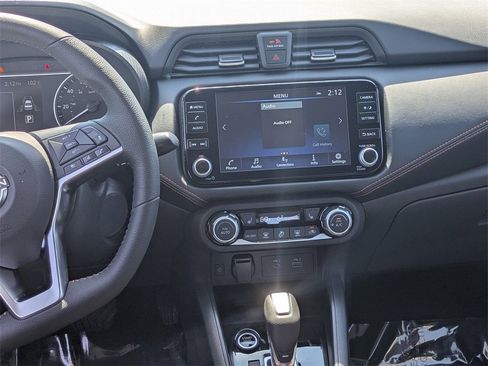 New 2025 Nissan Versa SR w/ Trunk Package image 18