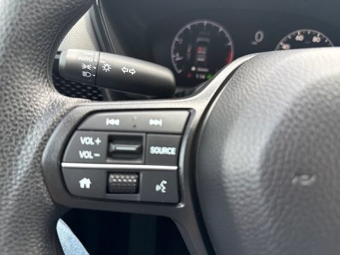 Used 2024 Honda CR-V EX image 25
