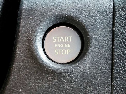 Used 2022 Nissan Frontier S w/ Technology Package image 20