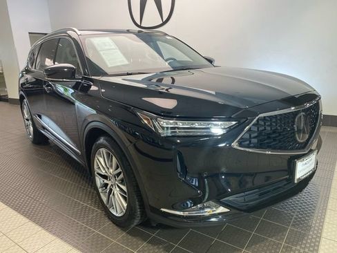 Used 2023 Acura MDX SH-AWD w/ Advance Package image 2