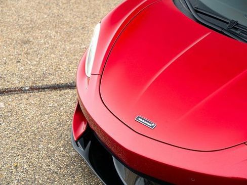 Used 2023 McLaren GT image 34