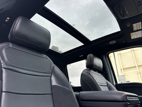 Used 2025 Ford F150 Raptor image 18