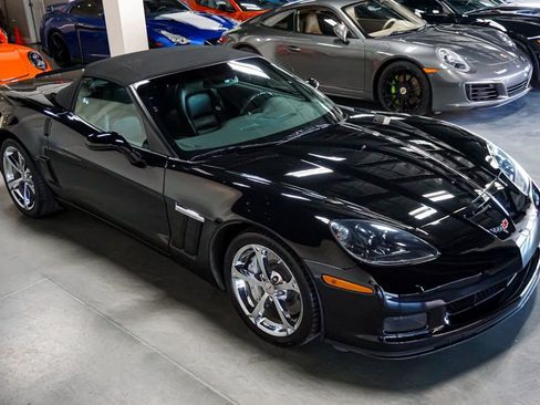 Used 2011 Chevrolet Corvette Grand Sport w/ Preferred Equipment Group image 53