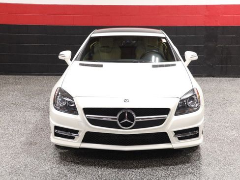 Used 2014 Mercedes-Benz SLK 250 image 17