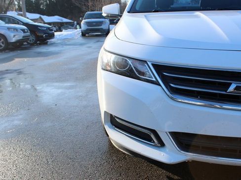 Used 2019 Chevrolet Impala LT image 24