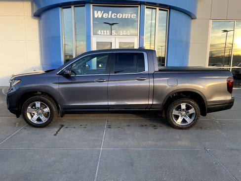 Certified 2025 Honda Ridgeline RTL image 1