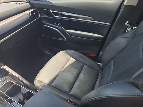 Certified 2023 Kia Telluride S AWD/4WD image 15