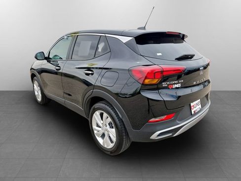 Used 2025 Buick Encore GX Preferred AWD/4WD image 9